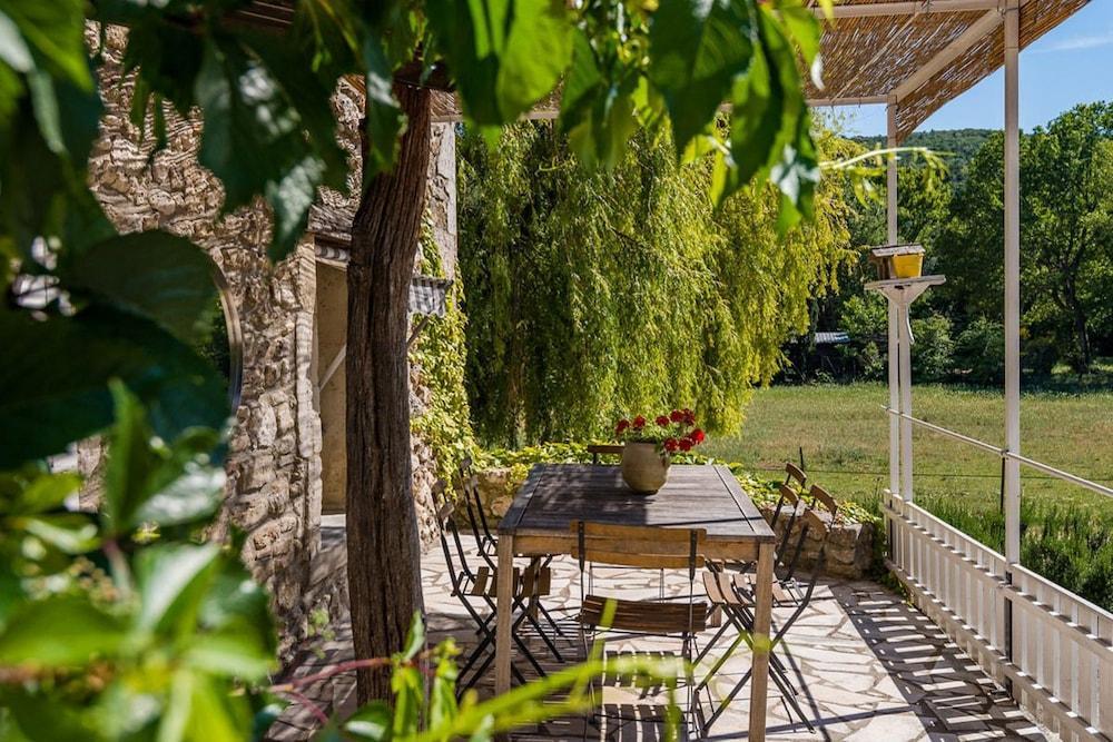 Gites De La Croix Du Gres (Adults Only) Valaurie Ngoại thất bức ảnh
