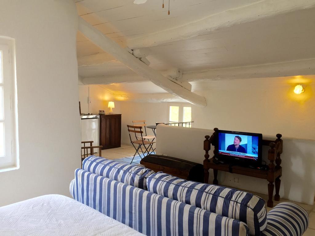 Gites De La Croix Du Gres (Adults Only) Valaurie Ngoại thất bức ảnh