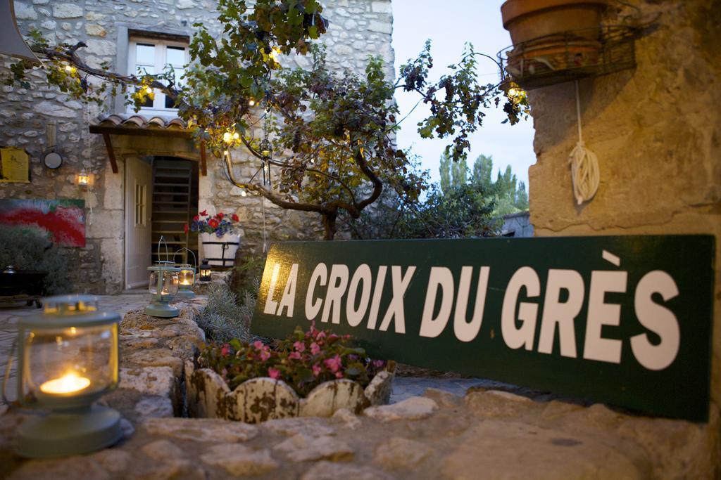 Gites De La Croix Du Gres (Adults Only) Valaurie Ngoại thất bức ảnh